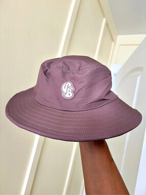 Sunward Bound NEW Surf Hat in Coffee color size Small UPF 50+
